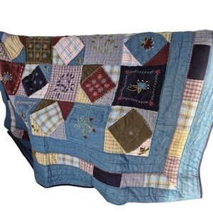 Antique/vintage Hand Stitched/embroidered Quilt 60" X 80"